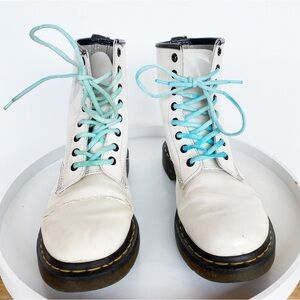 DR. MARTENS Patent Leather white combat boots Womens size 8